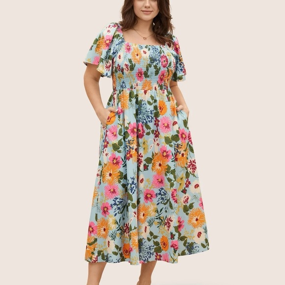 BloomChic Floral Backless Shirred Square Neck Pocket Ruffle Hem Dress - Picture 1 of 3